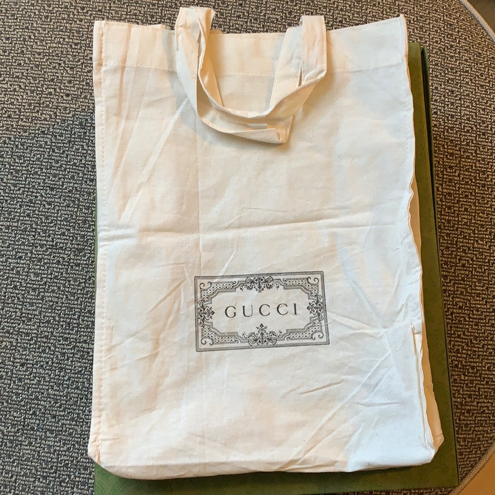 Gucci canvas shopping bag! Authentic!